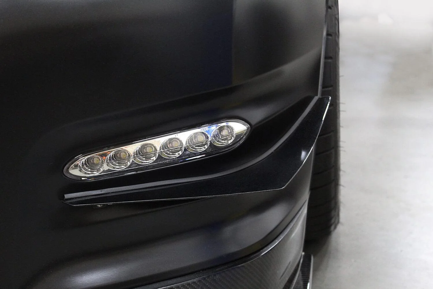 2012-2016 Nissan Gt-R Canards V1 - Image 3