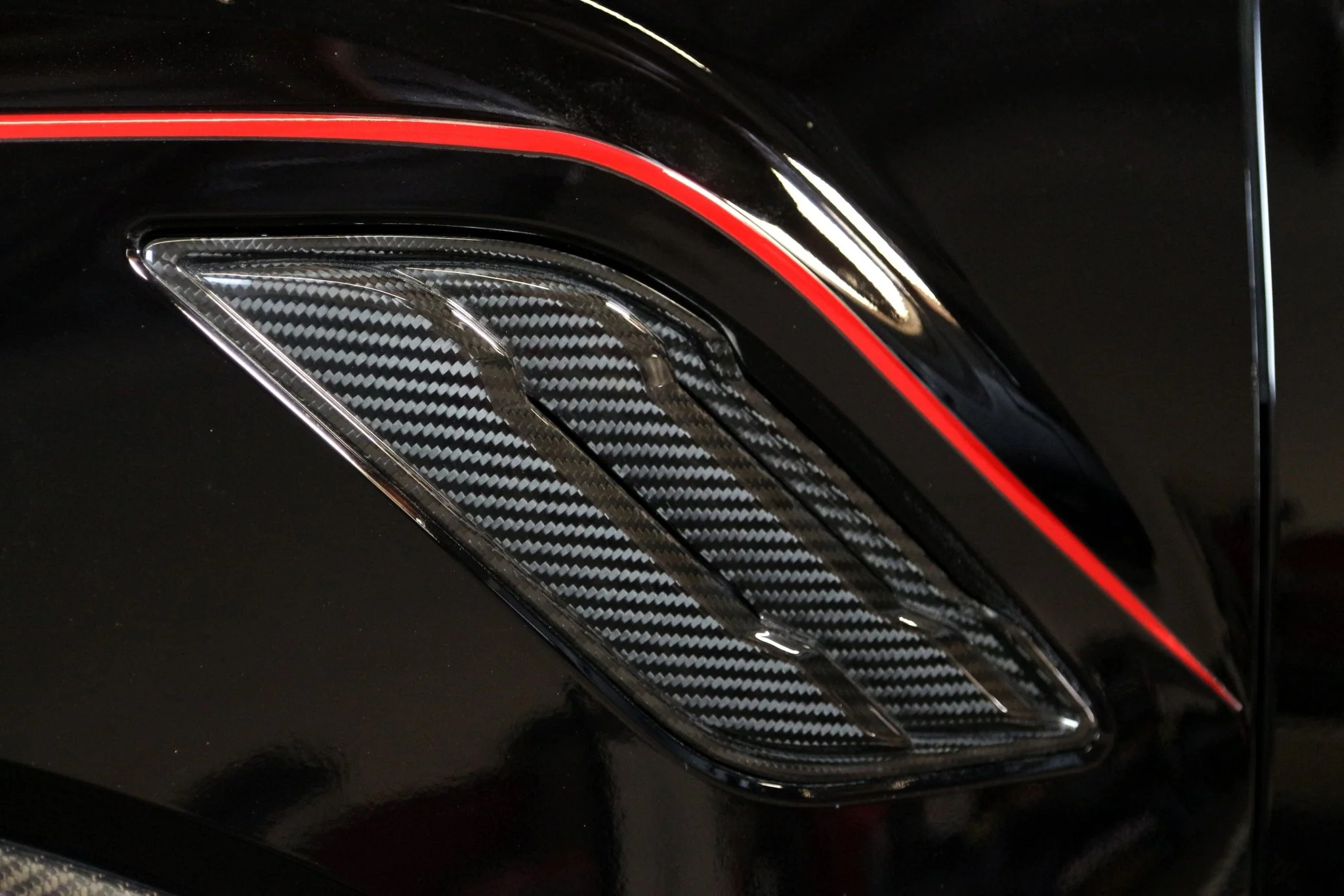 Carbon Fiber Ford F-150 Raptor Fender Vents 2017-2020 - Image 3