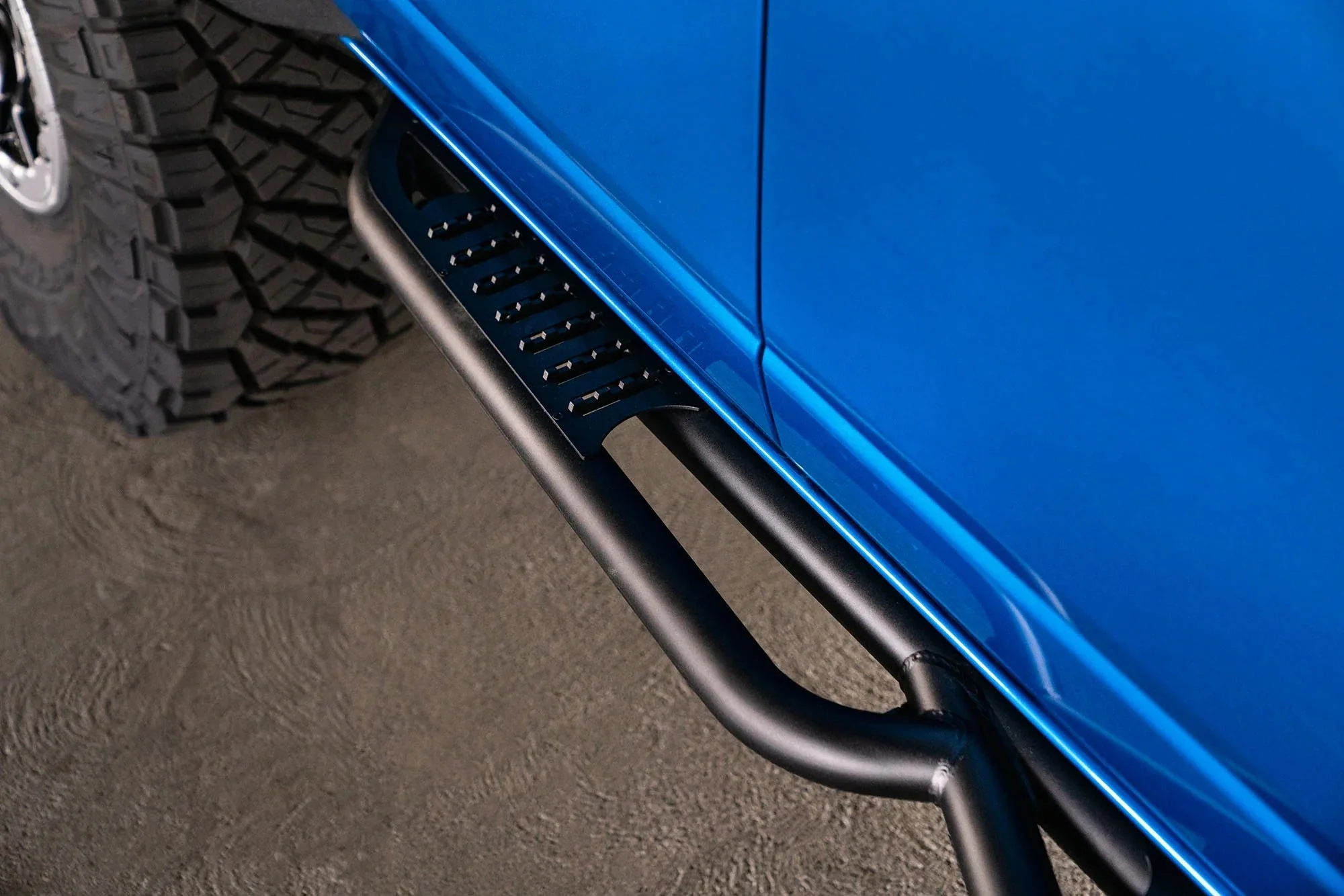 DV8 Offroad OE Plus Series Side Steps 2021-2023 Bronco - Image 21