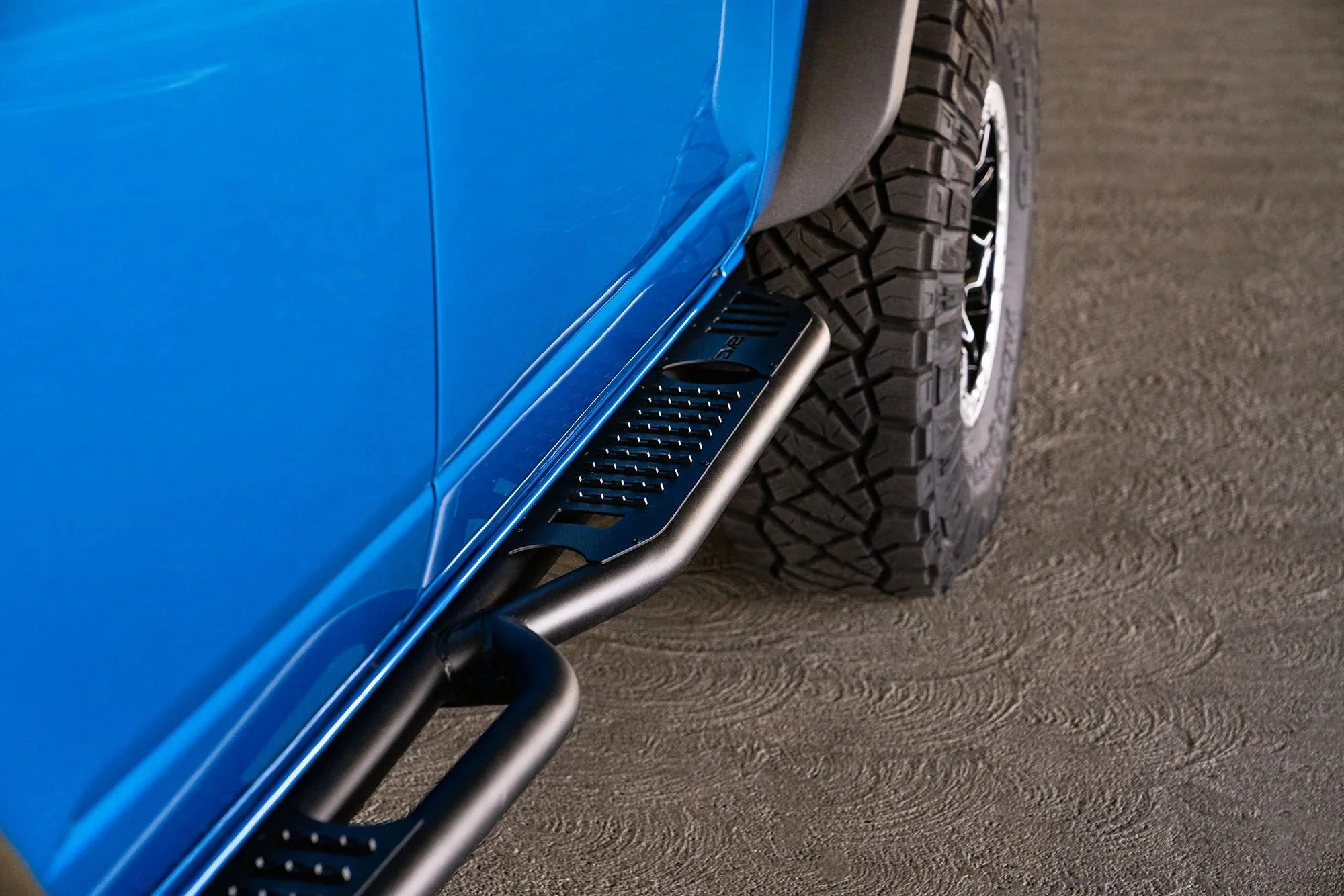 DV8 Offroad OE Plus Series Side Steps 2021-2023 Bronco - Image 25