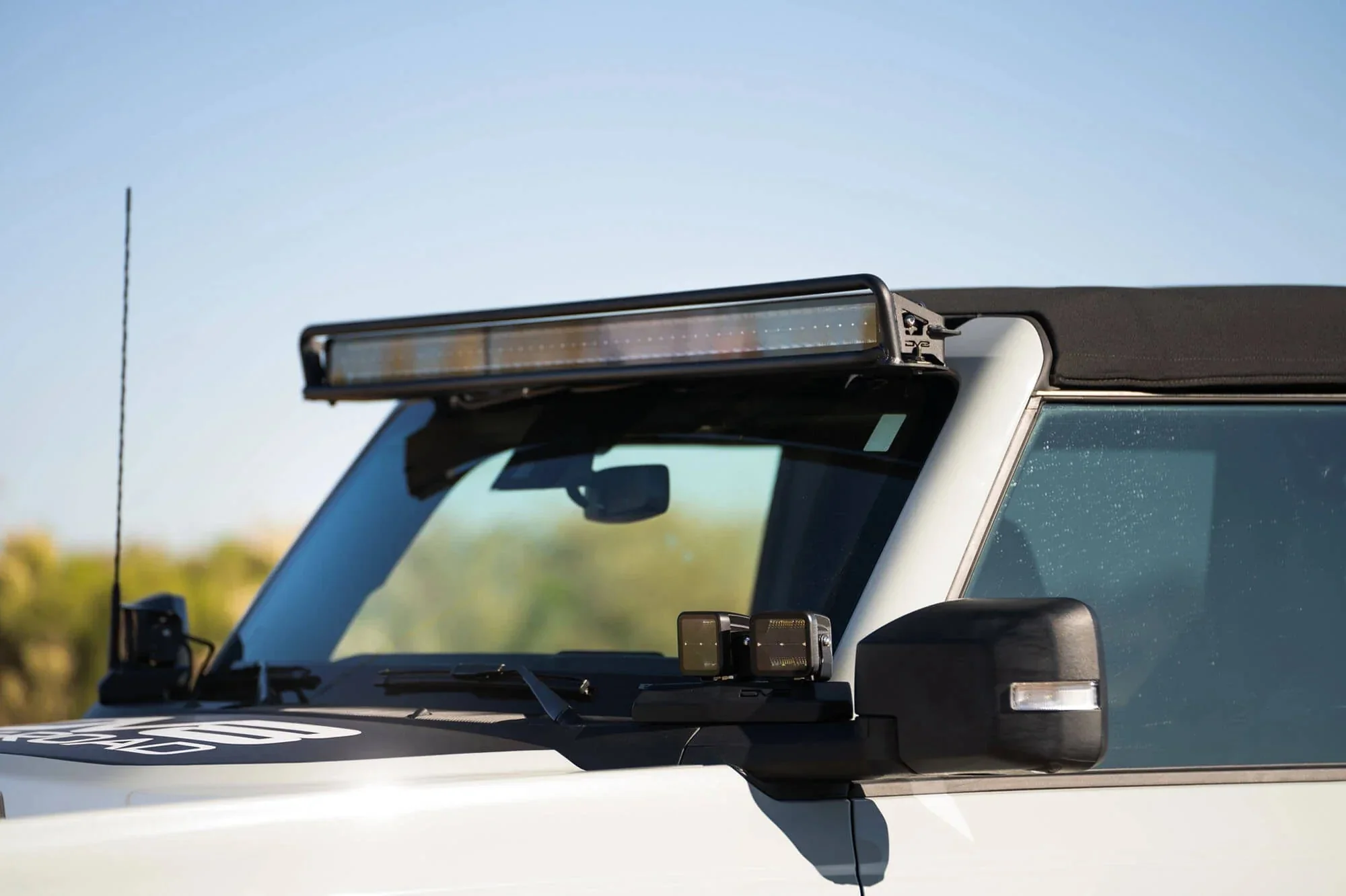 DV8 50/52" LED Light Bar Mount 2021-2023 Bronco - Image 13