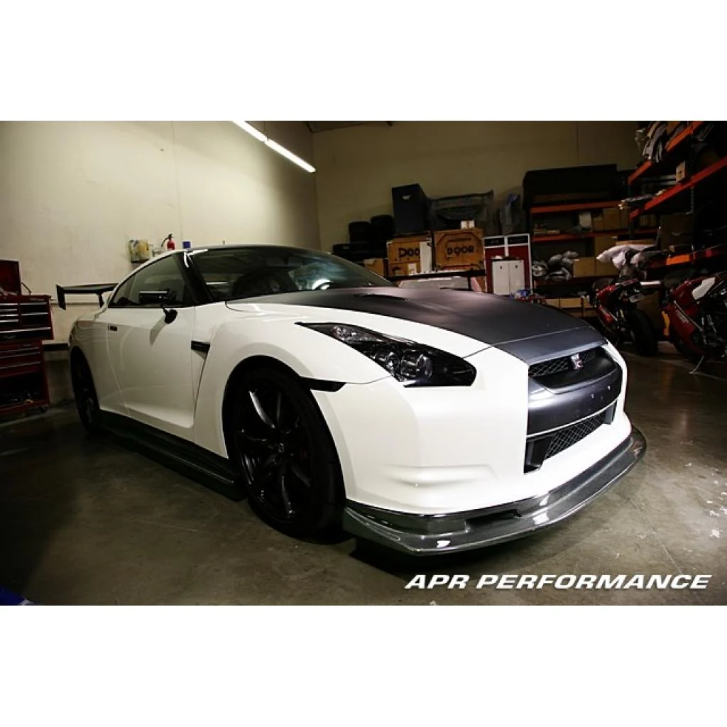 Nissan GTR R35 Carbon Fiber Front Air Dam/ Lip 2008-2011 - Image 2