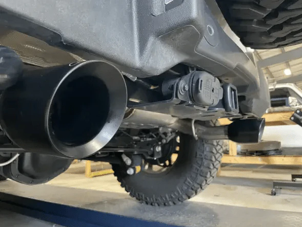 QTP Screamer Axle-Back, Black Tips 2021-2023 Bronco 2.3L/2.7L - Image 8