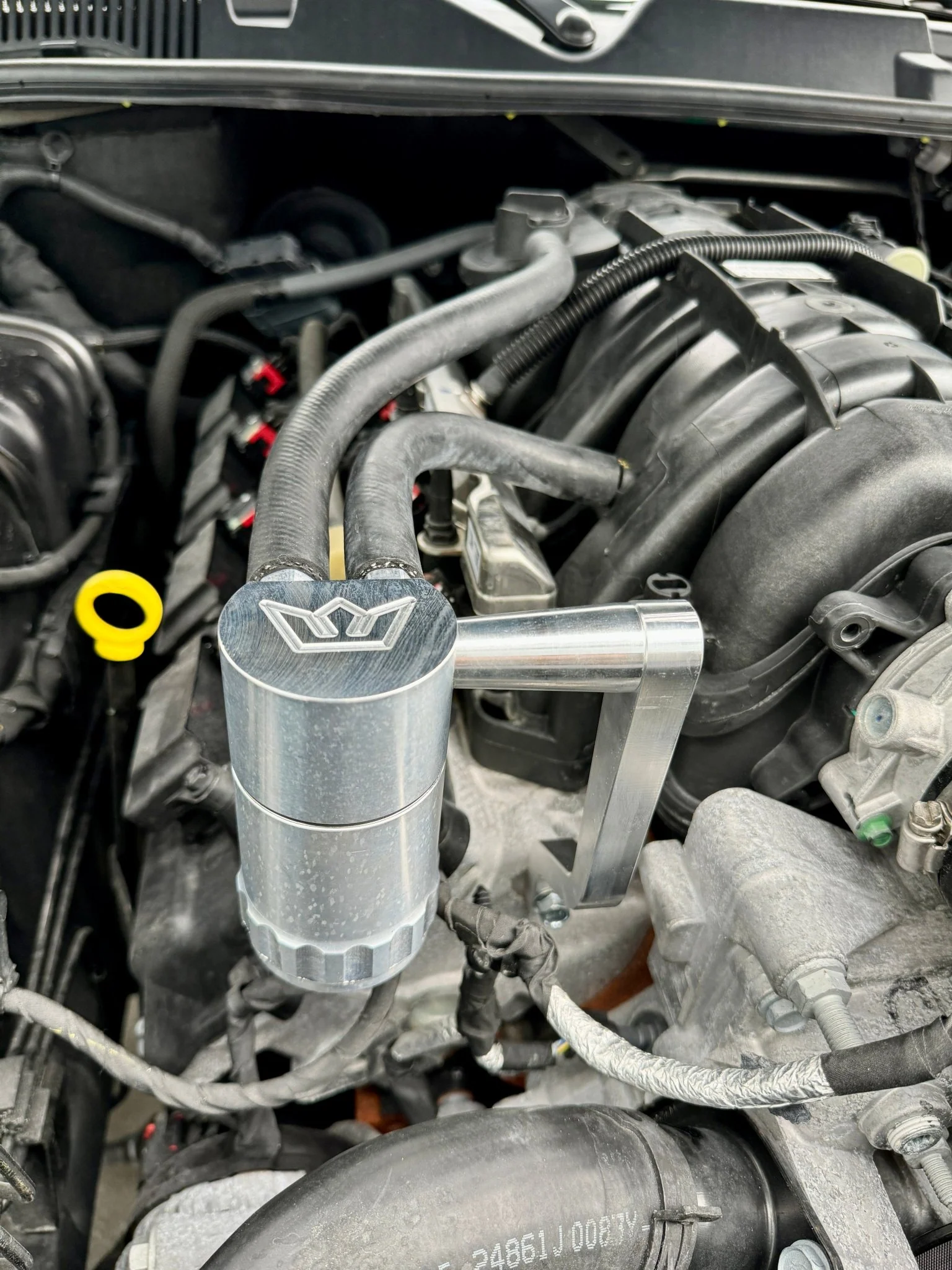 Speedlogix Elite Oil Catch Can 2005-2023 Challenger/Charger - Image 5