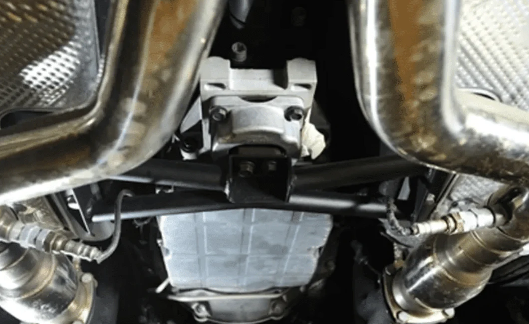 Speedlogix Transmission Cross-Member 2005-2014 Challenger/Charger V8 Auto - Image 5