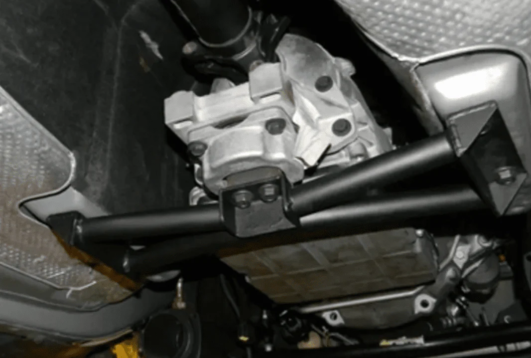 Speedlogix Transmission Cross-Member 2005-2014 Challenger/Charger V8 Auto - Image 7